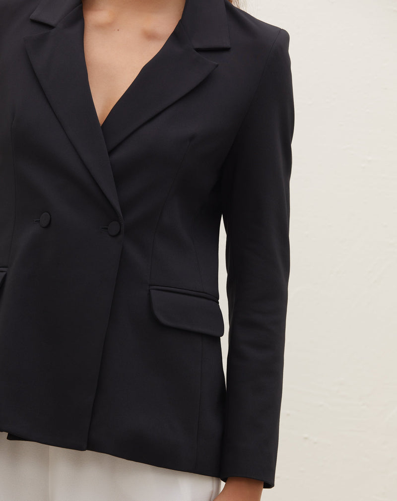 Blazer Alongado Botões Forrados - Preto